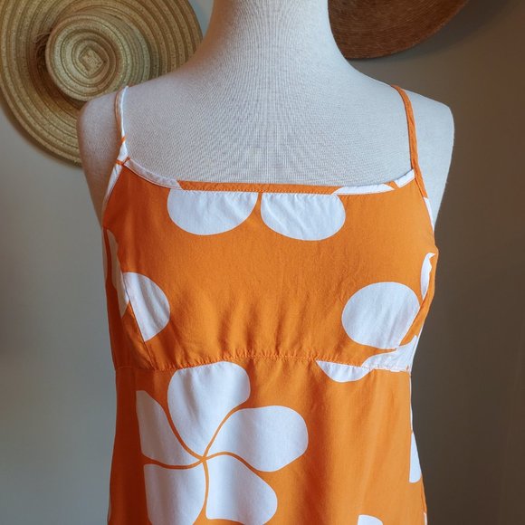 Toes on the Nose Tank Top in Orange, White Flower - Picture 2 of 5